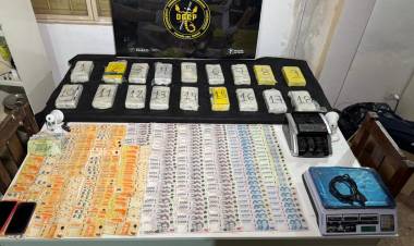 FUERTE GOLPE AL MICROTRÁFICO: CASI 20 KILOS DE COCAÍNA SECUESTRADAS, VEHÍCULOS Y DINERO
