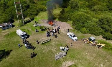 SIETE NARCOSPOLICÍAS FUERON DETENIDOS POR ROBAR DROGA QUE DEBÍA INCINERARSE
