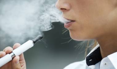 EL 9?ADOLESCENTES ENTRE 13 Y 18 AÑOS CONSUME CIGARRILLOS ELECTRÓNICOS