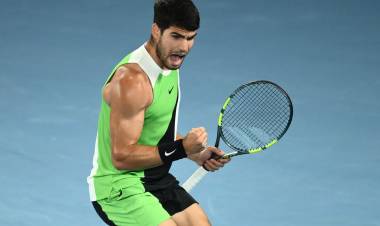 EN UN VIBRANTE PARTIDO, CARLOS ALCARAZ LE GANÓ A NOVAK DJOKOVIC LA FINAL DEL ABIERTO DE AUSTRALIA