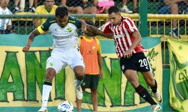 ESTUDIANTES EMPATÓ PORQUE TUVO UN ARQUERO QUE SE ATAJÓ TODO
