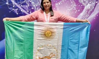 GLORIA CISNEROS REPRESENTA AL CHACO EN EL PREMIO DOCENTE MÁS IMPORTANTE DEL MUNDO