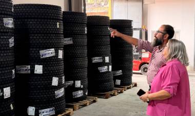 EL PUERTO DE BARRANQUERAS CONCRETÓ UNA NUEVA IMPORTACIÓN DE 500 CUBIERTAS PARA VEHÍCULOS DE GRAN PORTE