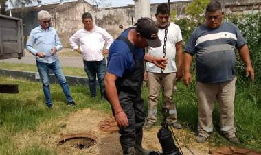 CON EL OBJETIVO DE OPTIMIZAR EL SERVICIO, SAMEEP INSTALÓ NUEVA BOMBA EN POZO CLOACAL DE SÁENZ PEÑA