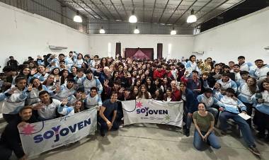 MÁS DE 1000 JÓVENES DE 4º Y 5º AÑO SE CAPACITARON EN EDUCACIÓN FINANCIERA Y EMPLEO
