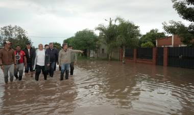 EMERGENCIA HÍDRICA: CHACO RECIBE AYUDA DE NACIÓN, TRAS GESTIONES DEL GOBERNADOR ZDERO
