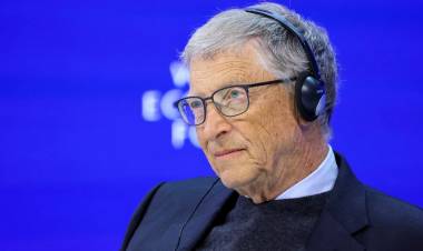 BILL GATES DIJO QUE LA MAYORÍA DE LAS EMPRESAS DE IA VAN A FRACASAR: EL MOTIVO