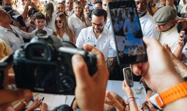 COLOMBIA: CANDIDATO DE LA DERECHA DEBE DISCULPARSE POR COMENTARIOS SEXISTAS