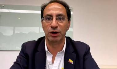 CANDIDATO A LA VICEPRESIDENCIA DE COLOMBIA TRAZA UN SOMBRÍO PANORAMA