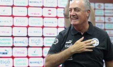 ALFARO COMPARA EL CAMINO MUNDIALISTA CON UN PARTO DIFÍCIL