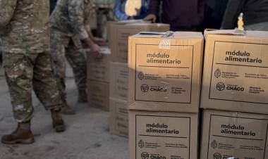 SEGUIMOS ASISTIENDO AL IMPENETRABLE: EL GOBIERNO LLEVA AGUA, ALIMENTOS Y SERVICIOS A LAS COMUNIDADES MÁS ALEJADAS