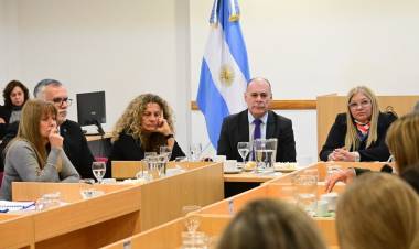 EL PODER LEGISLATIVO ACOMPAÑÓ EL ENCUENTRO INTERINSTITUCIONAL PARA FORTALECER EL SISTEMA DE PROTECCIÓN DE NIÑAS, NIÑOS Y ADOLESCENTES