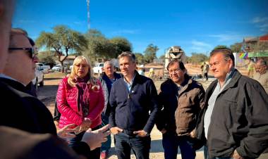ZDERO CONSTATÓ EL AVANCE DE LA PAVIMENTACIÓN DE LA RUTA PROVINCIAL Nº 9 ENTRE MIRAFLORES Y LAS HACHERAS