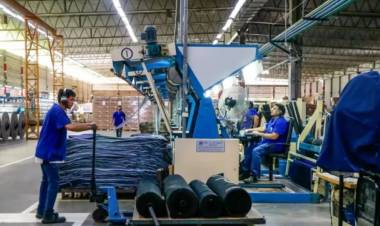 LA INDUSTRIA ALERTA POR LA CRISIS DE LAS PYMES: “LA ESTABILIDAD SOLA NO ALCANZA PARA GENERAR EMPLEO”