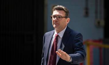 ANDY BURNHAM SE CONVIERTE OFICIALMENTE EN PRIMER MINISTRO BRITÁNICO