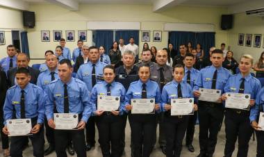 LA POLICÍA DEL CHACO SUMA PERSONAL CAPACITADO PARA REFORZAR LA SEGURIDAD