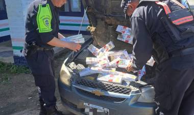 EN CONTROL VIAL SECUESTRAN CIGARRILLOS DE CONTRABANDO VALUADOS EN MAS DE $1.900.000