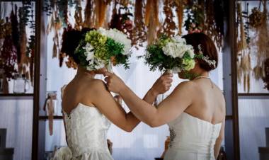 HRW DESTACA COMO UN "AVANCE HISTÓRICO" EL PRIMER MATRIMONIO CIVIL ENTRE DOS MUJERES EN BOLIVIA