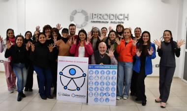 IPRODICH Y EL COLEGIO DE ODONTÓLOGOS INICIARON EL CURSO DE LENGUA DE SEÑAS ARGENTINA PARA 35 PROFESIONALES