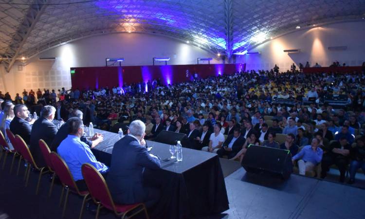 SE REALIZÓ LA PRIMERA JORNADA DE SEGURIDAD Y EDUCACIÓN VIAL: “LA HEMOS DEFINIDO COMO POLÍTICA DE ESTADO”, ASEGURÓ MATKOVICH