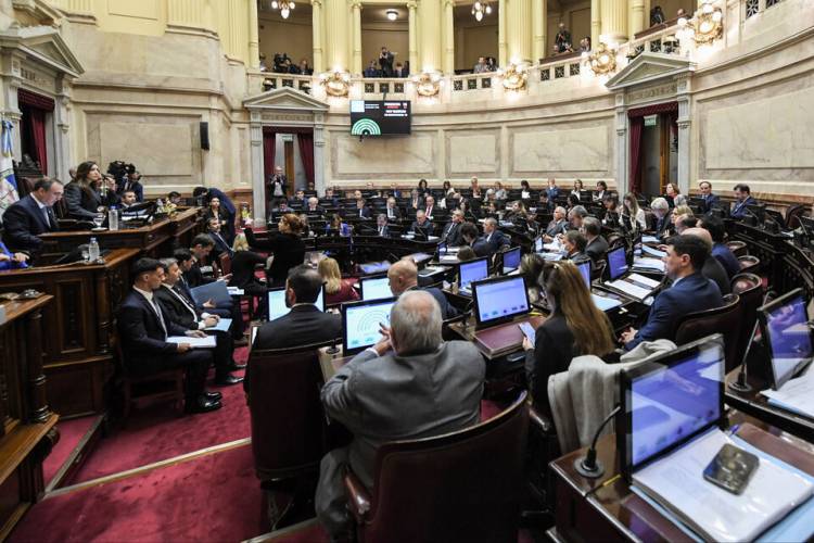 LA OPOSICIÓN MUEVE SU PROPIA AGENDA EN EL SENADO Y BUSCA PONER EN JAQUE AL GOBIERNO