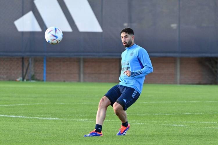 PROBLEMAS PARA MASCHERANO: PORTO NO CEDE A ALAN VARELA