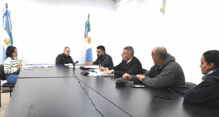 LA COMISIÓN DE INDUSTRIA RECIBIÓ A COOPERATIVISTAS DE EMPRESAS RECUPERADAS