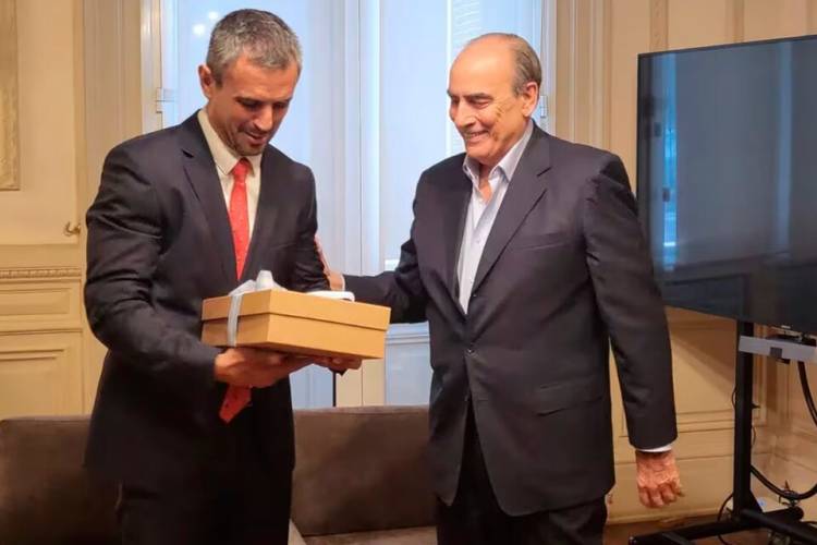 EN EL GOBIERNO AFIRMAN QUE TIENEN LOS VOTOS PARA LA SANCIÓN DE SUS PRIMERAS LEYES