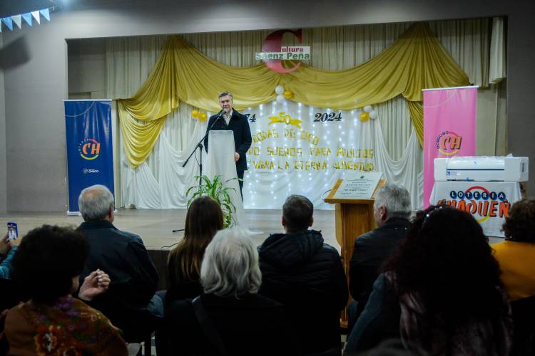 SÁENZ PEÑA: ZDERO ACOMPAÑÓ AL CENTRO DE JUBILADOS “EL ALGARROBO” EN SU 50° ANIVERSARIO