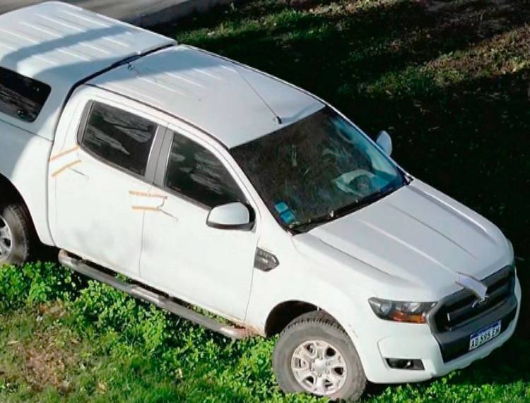 LAS PERICIAS CONFIRMARON QUE HAY ADN MASCULINO EN EL GUARDABARROS DE LA CAMIONETA DE CAILLAVA Y PÉREZ