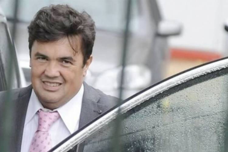 DENUNCIADOS! EL FISCAL MARIJUAN DENUNCIÓ AL GOBERNADOR VALDÉS Y OTROS EN COMODORO PY