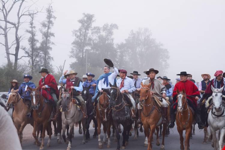 CABALGATA DE LA FE: UNA MULTITUD DE JINETES Y PEREGRINOS EXPRESAN SU DEVOCIÓN A SAN PANTALEÓN