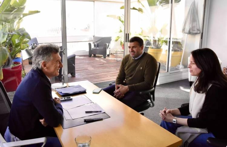 SE ENFRÍA CADA VEZ MÁS LA FUSIÓN DEL PRO CON LA LIBERTAD AVANZA