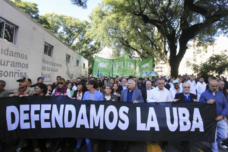 YACOBITTI CONTRA EL GOBIERNO POR EL PRESUPUESTO DE LAS UNIVERSIDADES