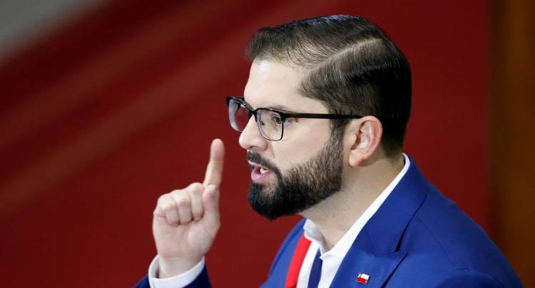 BORIC RECHAZÓ EL FALLO QUE CONSAGRÓ A MADURO: “ESTAMOS FRENTE A UNA DICTADURA QUE FALSEA ELECCIONES”