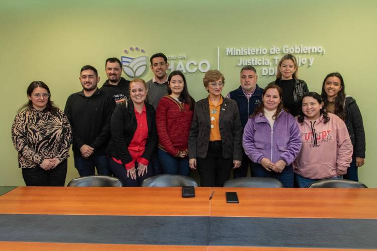 ALUMNOS DE LA UNNE SERÁN PASANTES EN LA DIRECCIÓN DE CATASTRO DE LA PROVINCIA
