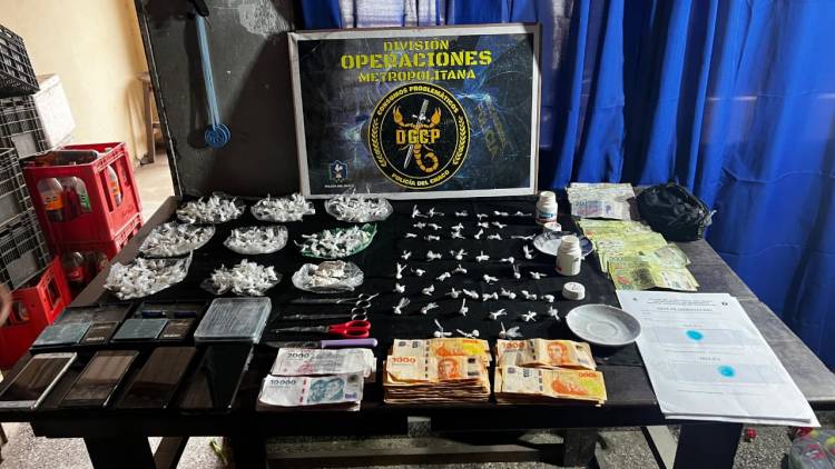 INCAUTAN GRAN CANTIDAD DE COCAÍNA VALUADA EN TRES MILLONES DE PESOS