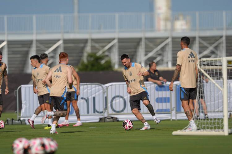 LA SELECCIÓN IRÁ A MIAMI EN LA PREVIA DEL PARTIDO CON VENEZUELA