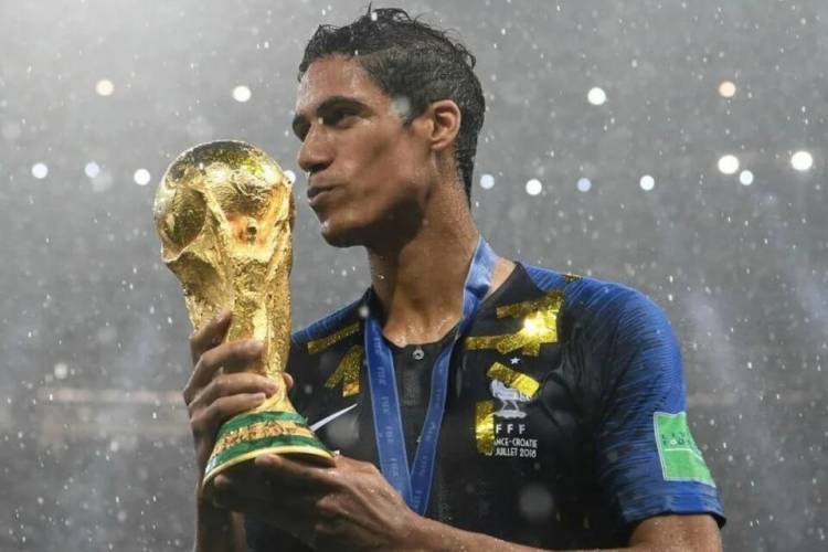 EL EXREAL MADRID Y CAMPEÓN DEL MUNDO CON FRANCIA QUE JUGÓ LA FINAL 2022 VS ARGENTINA Y SE RETIRÓ