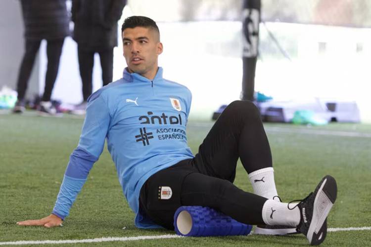 SUÁREZ VS BIELSA: DURAS CRÍTICAS DEL DELANTERO URUGUAYO CONTRA EL ENTRENADOR DE LA CELESTE