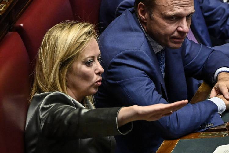 EL GOBIERNO DE MELONI BUSCA CRIMINALIZAR LA PROTESTA