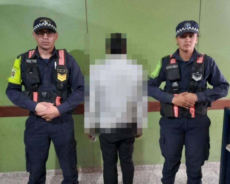 ERA BUSCADO POR LA JUSTICIA HACE MAS DE 5 AÑOS, CAMINERA LO CAPTURÓ