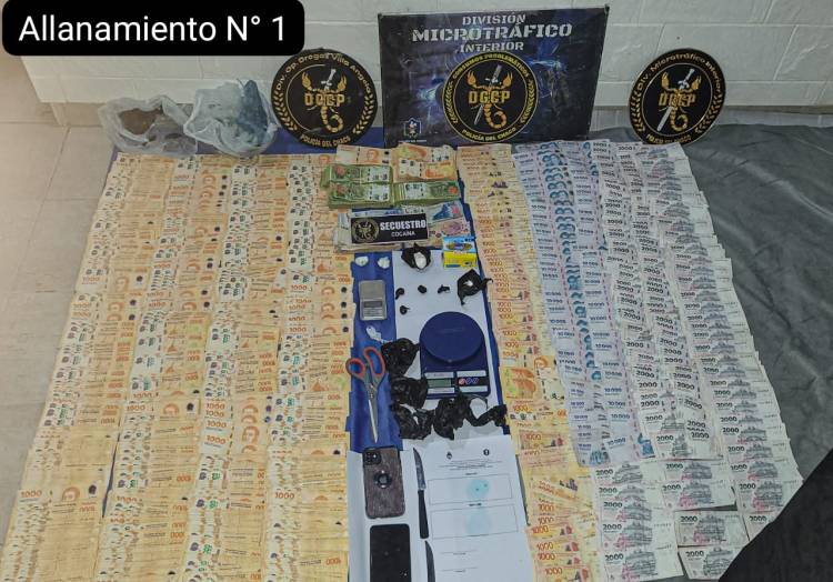 DESBARATAN DOS BÚNKERES:  HAY DOS DETENIDOS Y SECUESTRAN 3.000.000 DE PESOS