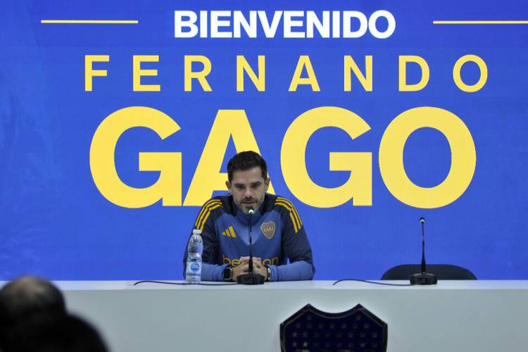BOCA YA PRESENTÓ A GAGO Y SE ILUSIONA CON BARAJAR Y DAR DE NUEVO