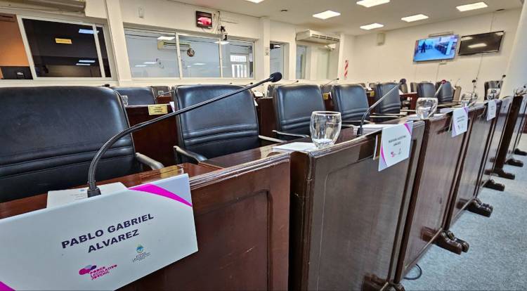 HOY ASUMEN LOS 32 REPRESENTANTES DEL PARLAMENTO LEGISLATIVO JUVENIL DEL CHACO 