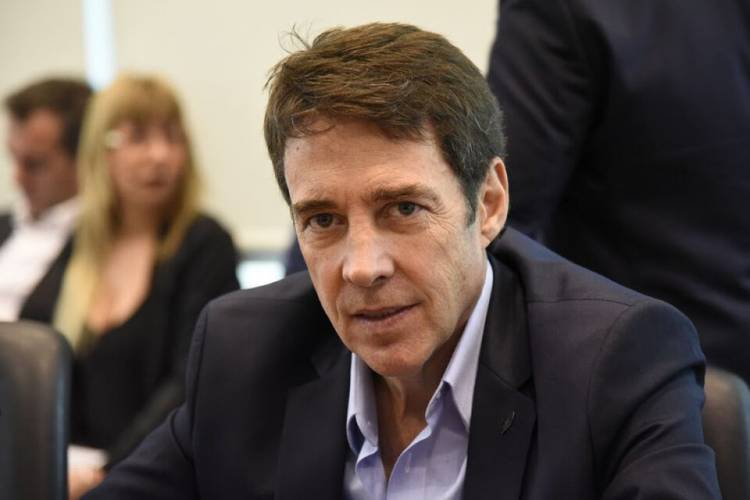 LA SUCESIÓN DE STEFANI DEJA AL PRO SIN UNA BANCA CLAVE EN EL CONGRESO