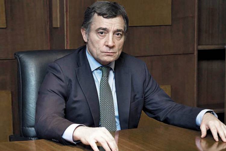 RODRÍGUEZ SIMÓN PAGA Y REGRESA