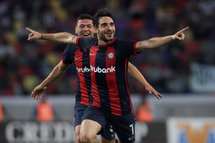 CERUTTI ROMPIÓ LA MATRIX CON UN BOMBAZO Y SAN LORENZO FESTEJÓ
