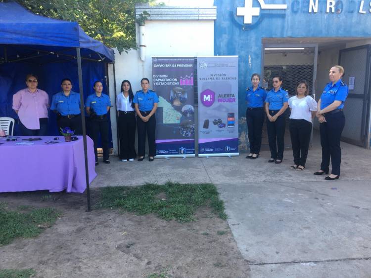 POLICIA DEL CHACO: JORNADAS DE CONCIENTIZACIÓN “DIA INTERNACIONAL DE LA ERRADICACIÓN DE LA VIOLENCIA DE GÉNERO”
