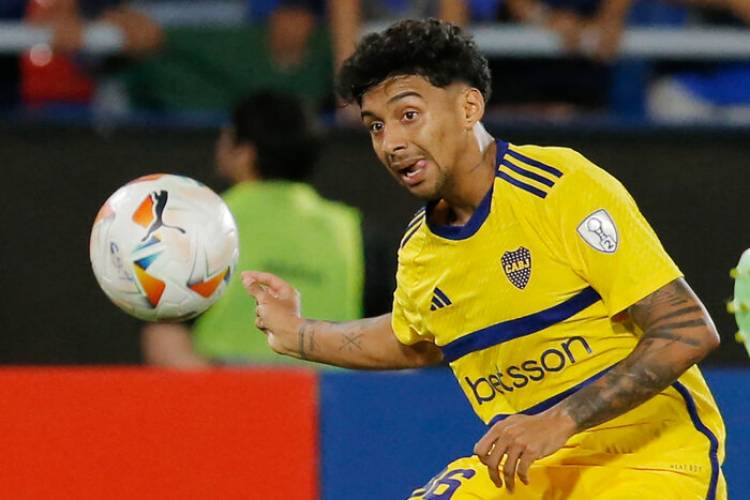 BOCA JUNIORS: MEDINA ESTÁ CERCA DEL FENERBAHÇE Y SUENA  JAMES RODRÍGUEZ